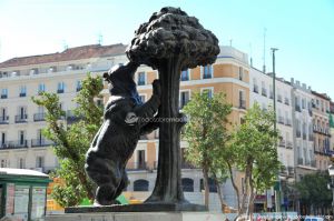 Foto Estatua de El Oso y el Madroño 2