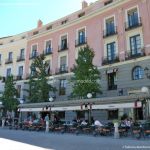 Foto Plaza de Oriente. Edificios que bordean la plaza 3