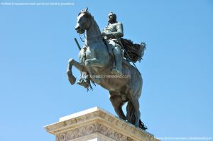 Foto Estatua ecuestre de Felipe IV 10