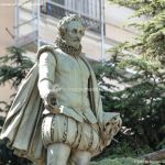 Foto Estatua de Miguel de Cervantes 13