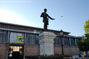 Foto Escultura a Don Alfonso XII 8