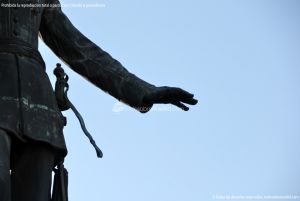 Foto Escultura a Don Alfonso XII 10