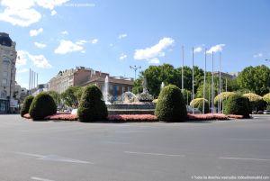 Foto Plaza de Cánovas del Castillo de Madrid 17