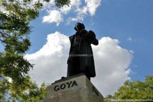 Foto Escultura Goya Museo del Prado 3