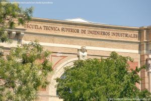 Foto Escuela Técnica Superior de Ingenieros Industriales 8