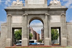 Foto Puerta de Toledo de Madrid 11