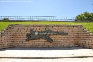 Foto Escultura en el Templo de Debod 3