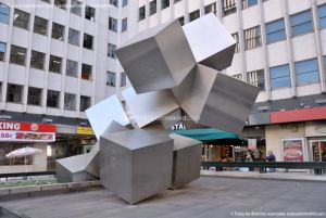 Foto Escultura de Los Cubos 5