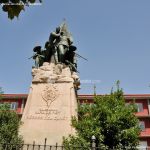 Foto Escultura al General Vara del Rey y Héroes de Caney 13