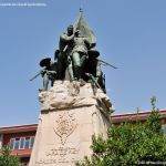 Foto Escultura al General Vara del Rey y Héroes de Caney 14