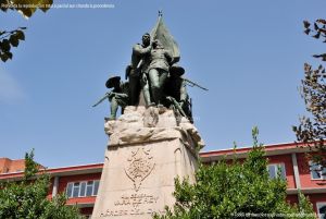 Foto Escultura al General Vara del Rey y Héroes de Caney 14