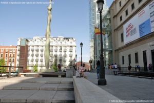 Foto Plaza del Museo Reina Sofía 13