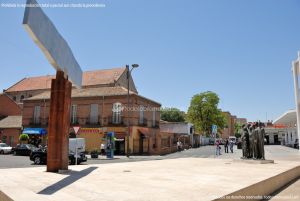 Foto Escultura Homenaje a las Víctimas del 11M de Alcala de Henares 13