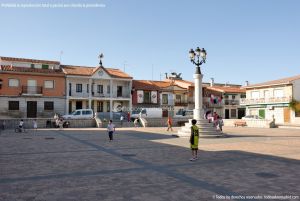 Foto Plaza de España de Navas del Rey 9