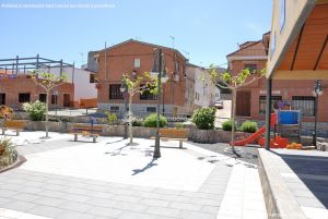 Foto Plaza de España de Pelayos de la Presa 11