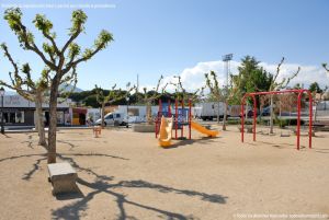 Foto Parque Infantil en Plaza de los Deportes 1