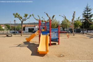 Foto Parque Infantil en Plaza de los Deportes 5
