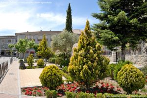 Foto Plaza de la Iglesia de Galapagar 3