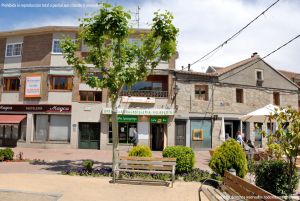 Foto Plaza de la Iglesia de Galapagar 19