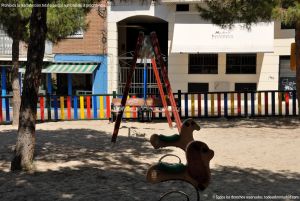 Foto Parque Infantil en Plaza del Beso 2