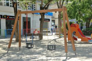 Foto Parque Infantil Calle Jardines 2