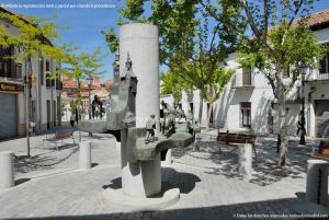 Foto Escultura Homenaje a los Encierros 6