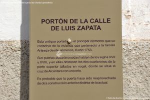 Foto Portón de la Calle de Luis Zapata 1
