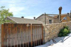 Foto Alojamiento Turístico Rural El Quemao del Roble 2