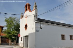 Foto Iglesia de Santiago Apóstol de La Estacion 17