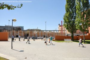 Foto Plaza de la Estación de Tres Cantos 18