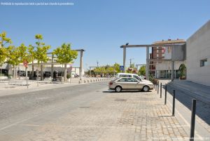 Foto Plaza del Ayuntamiento de Tres Cantos 3