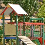 Foto Parque infantil junto al Ayuntamiento de Valdemaqueda 4