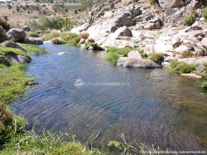 Foto Piscinas naturales y Zona de baño en el Río Aceña 7