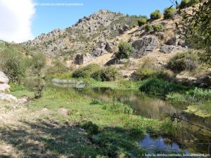 Foto Piscinas naturales y Zona de baño en el Río Aceña 18