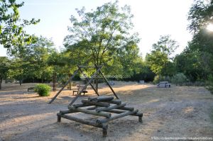 Foto Zona Infantil en Área Recreativa Puente Nuevo 6